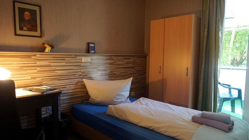 Kleines Einzelzimmer - Pilgerzimmer