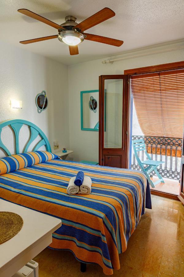 Habitación Doble con vistas parciales al mar