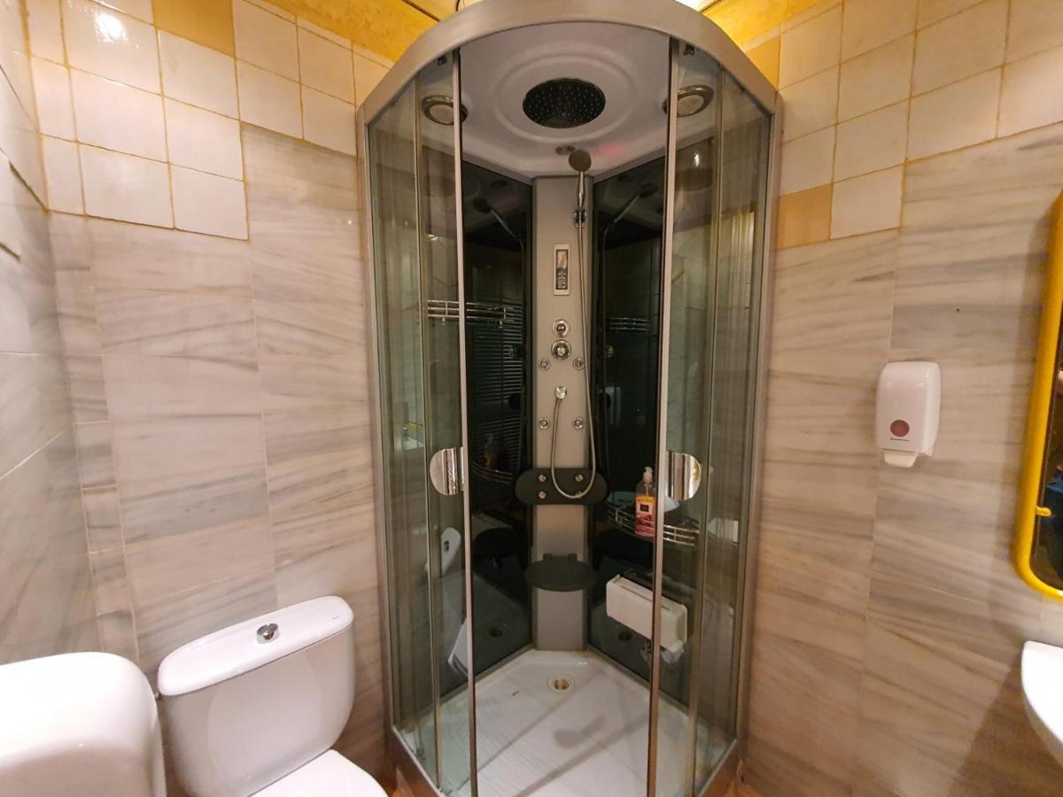 Budget Double or Twin Room,1141665577:JPEG