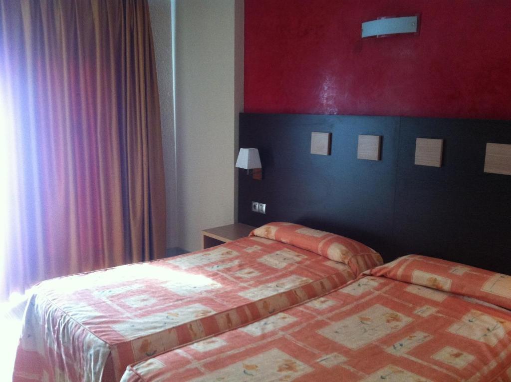 Double or Twin Room,451143345:JPEG