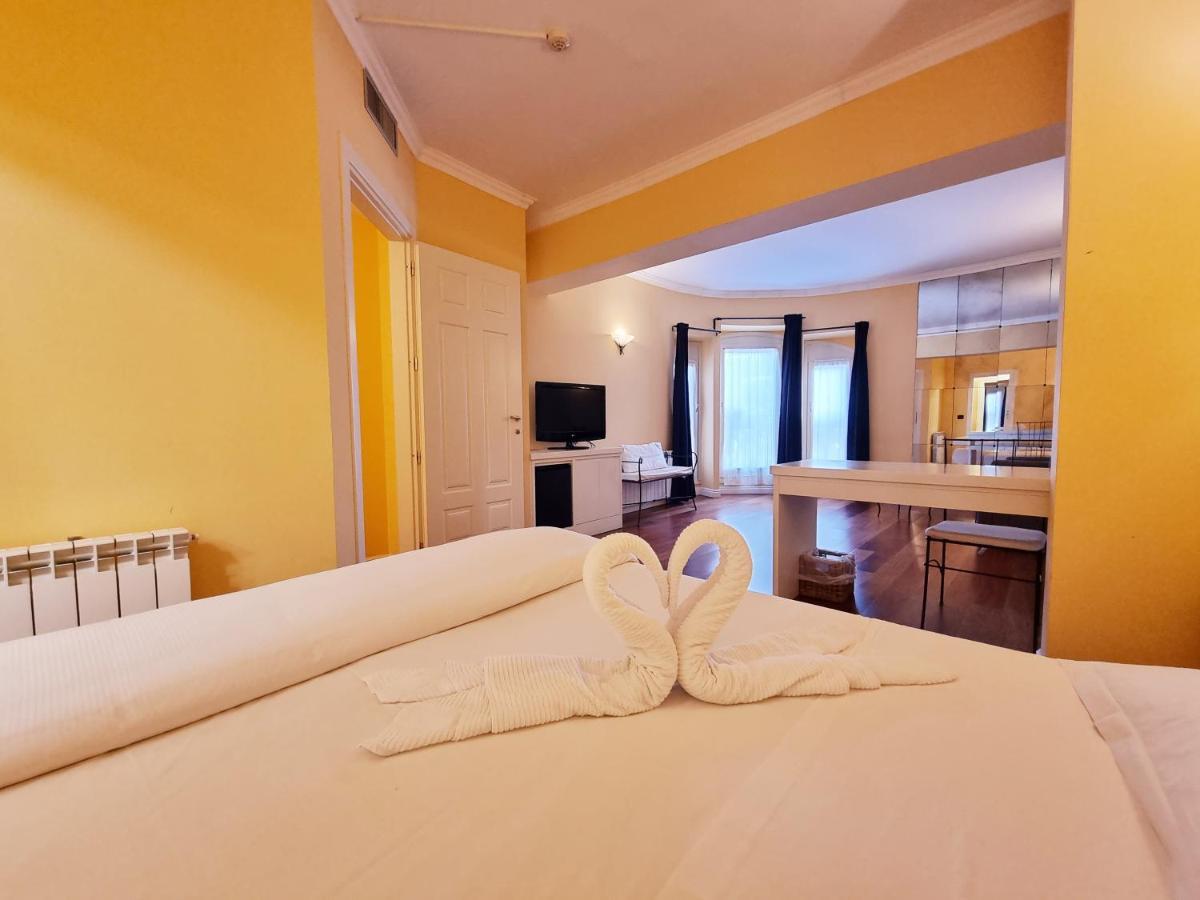 Suite with Spa Bath