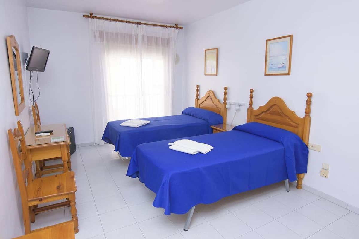 Twin Room,1116253875:JPEG