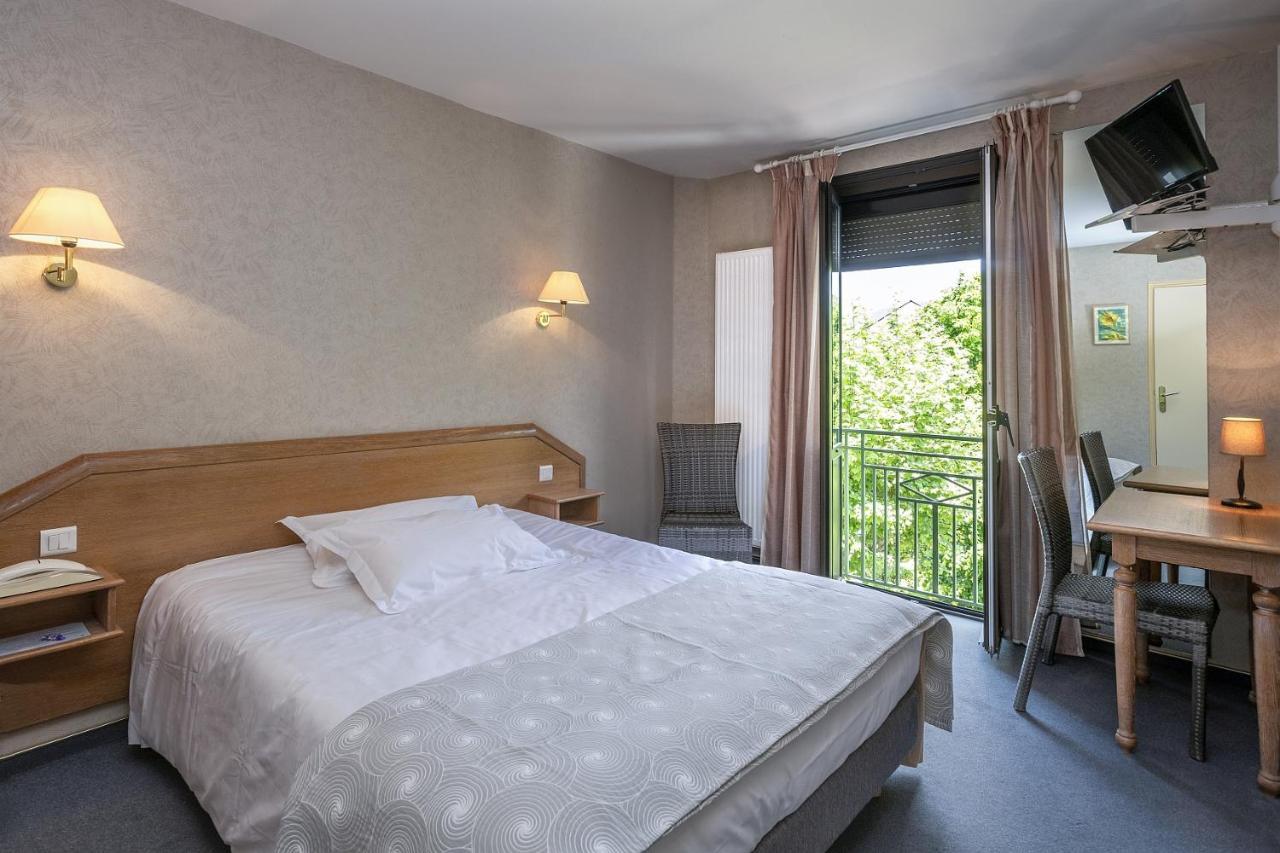 Budget Double Room,779255562:JPEG