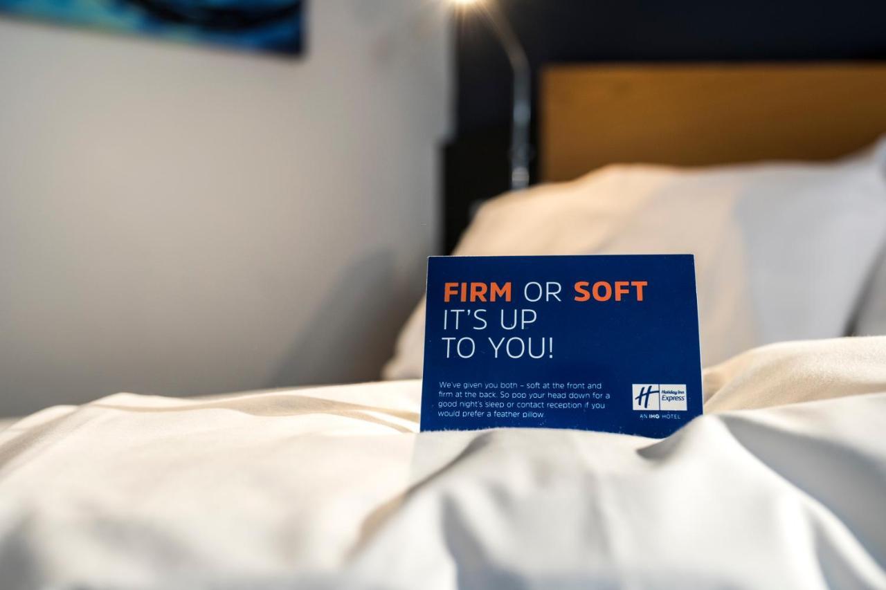 Standard Room with Free Hot Breakfast