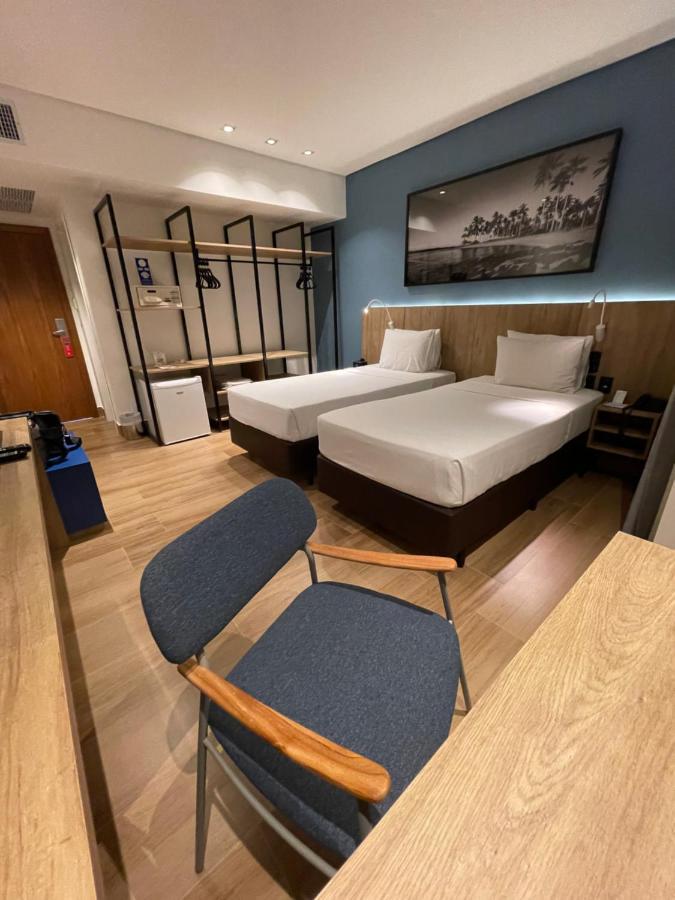 Quarto Standard com 2 Camas de Solteiro