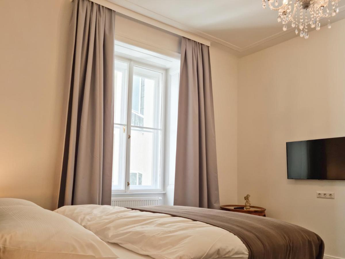 Deluxe Appartement with Kitchen and Various Views
