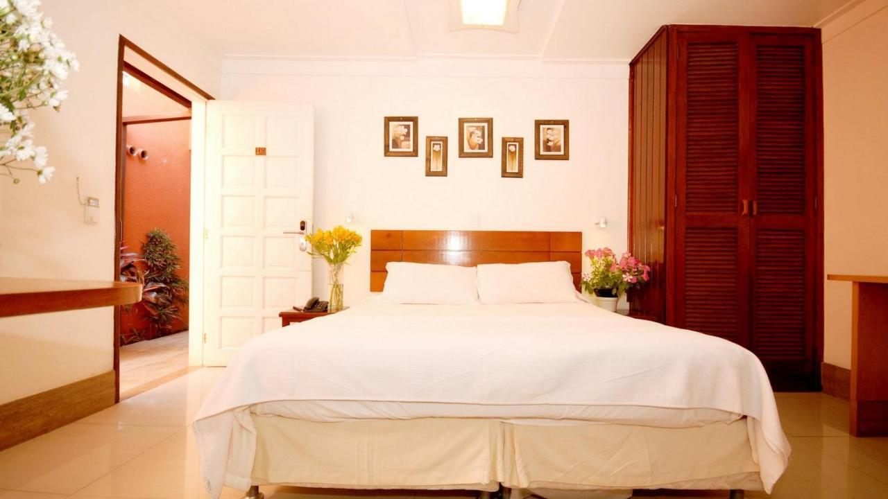 Quarto Duplo Standard