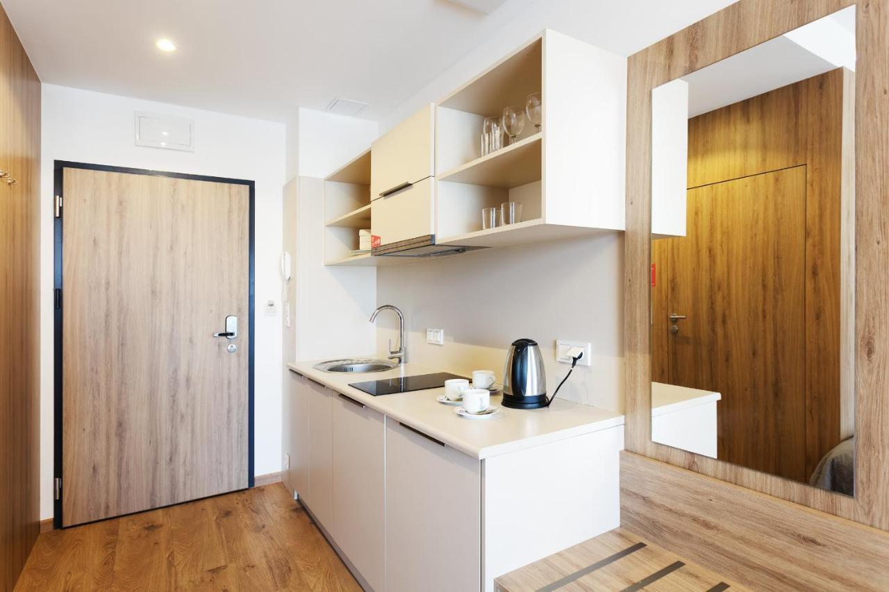 Apartment- 3 adults