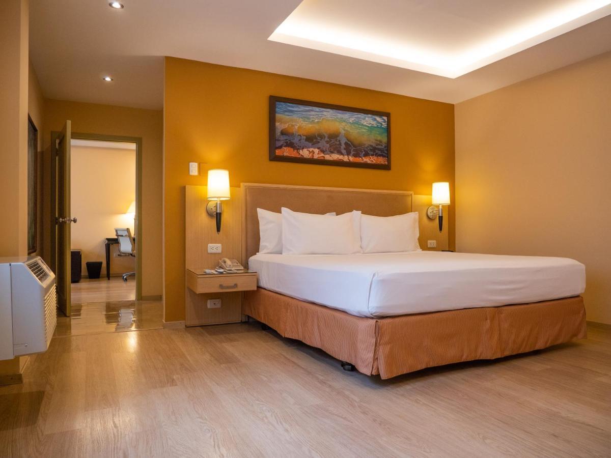 Suíte com Cama King-size - Não Fumantes