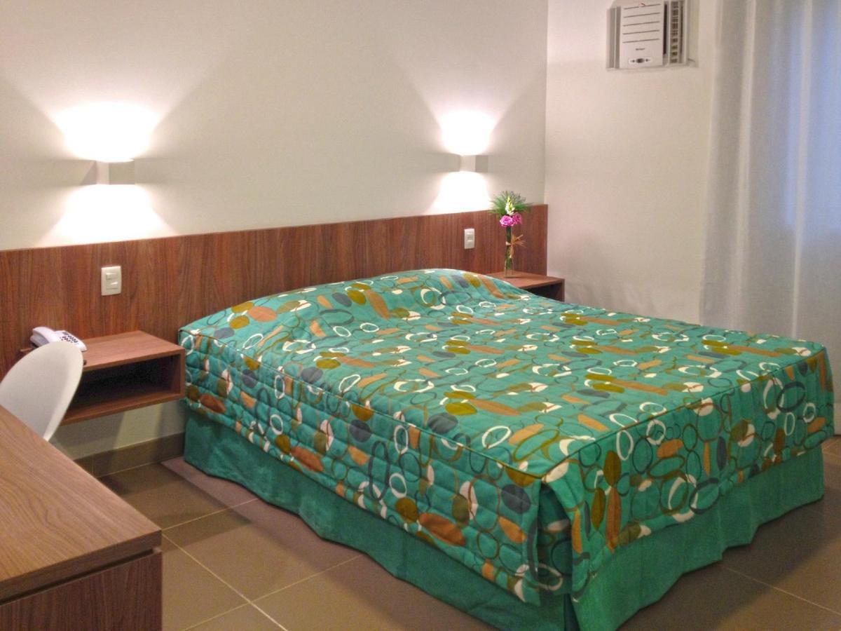 Quarto Duplo Standard