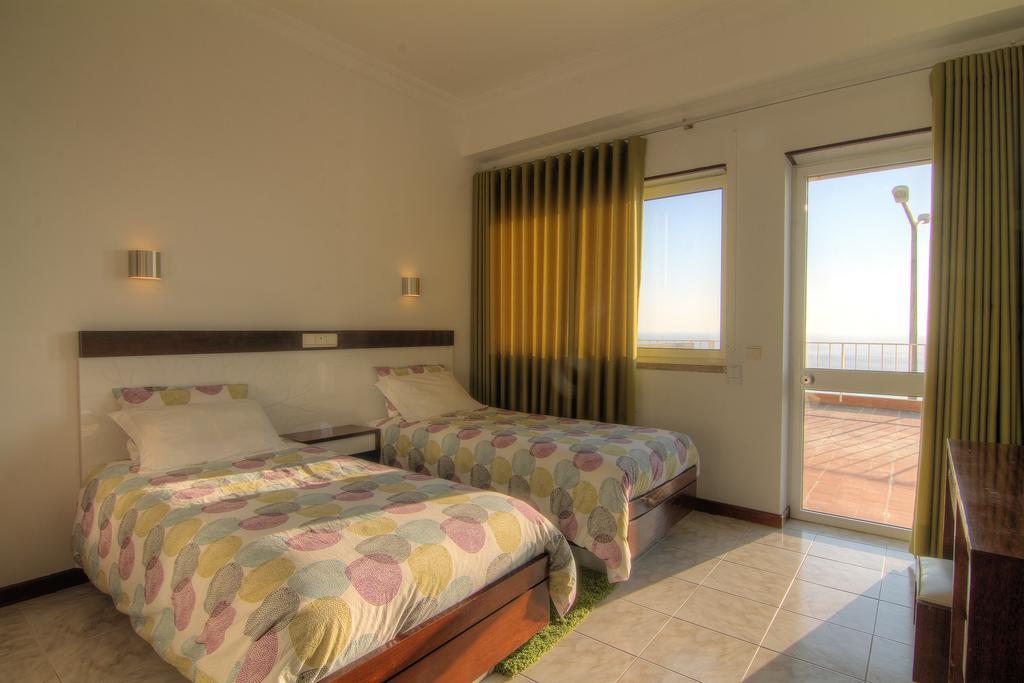 Quarto Twin com Vista Mar