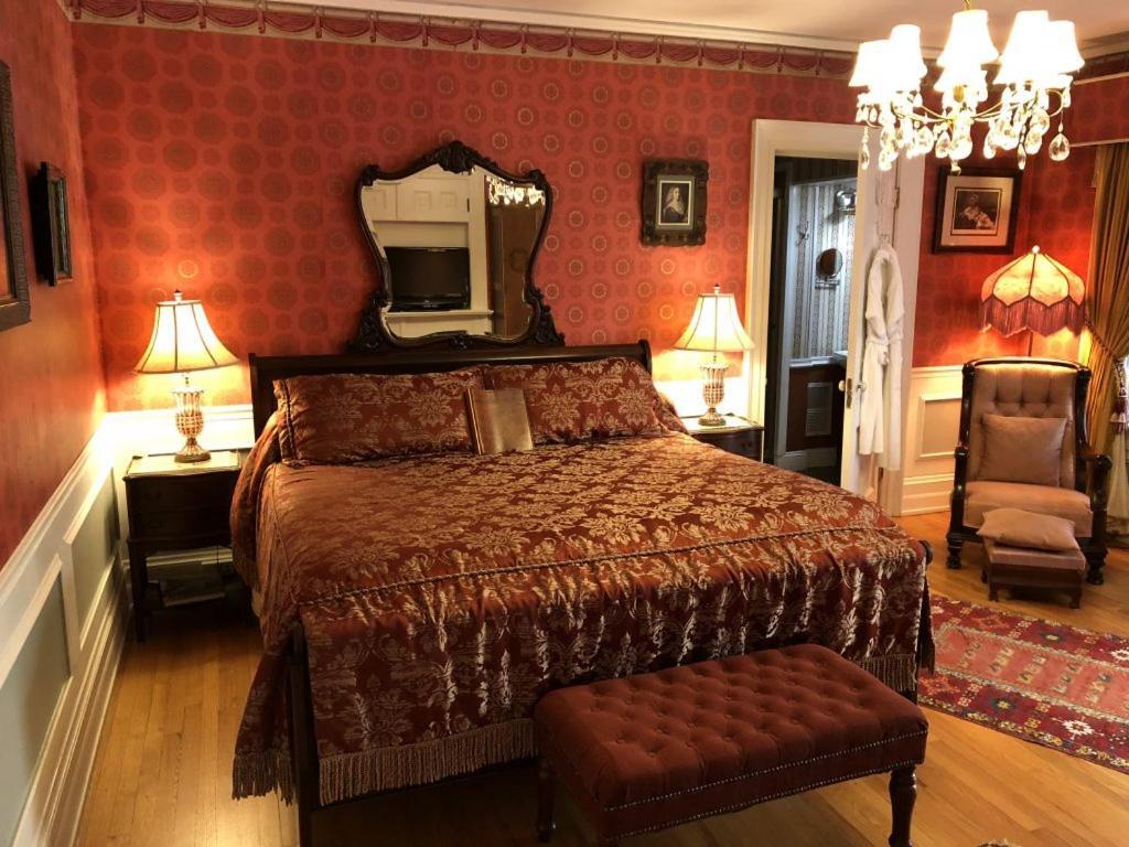 King Room with Balcony