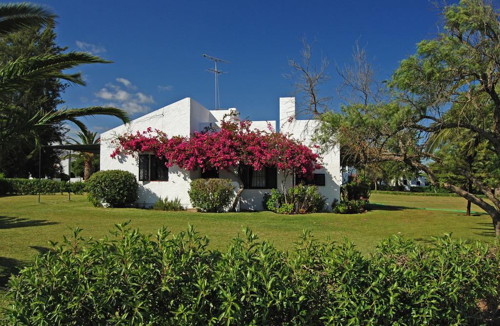 Villa com 2 Quartos