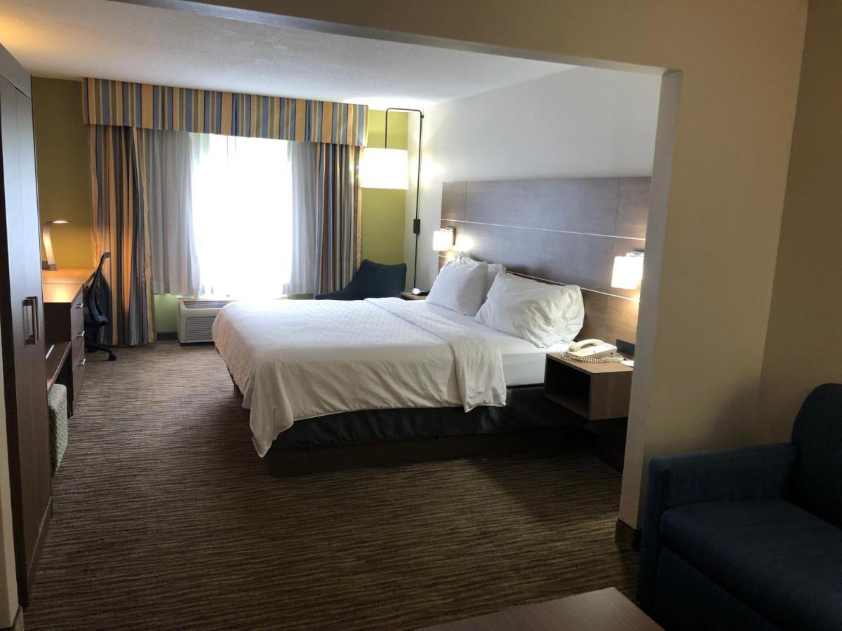 Executive King Suite