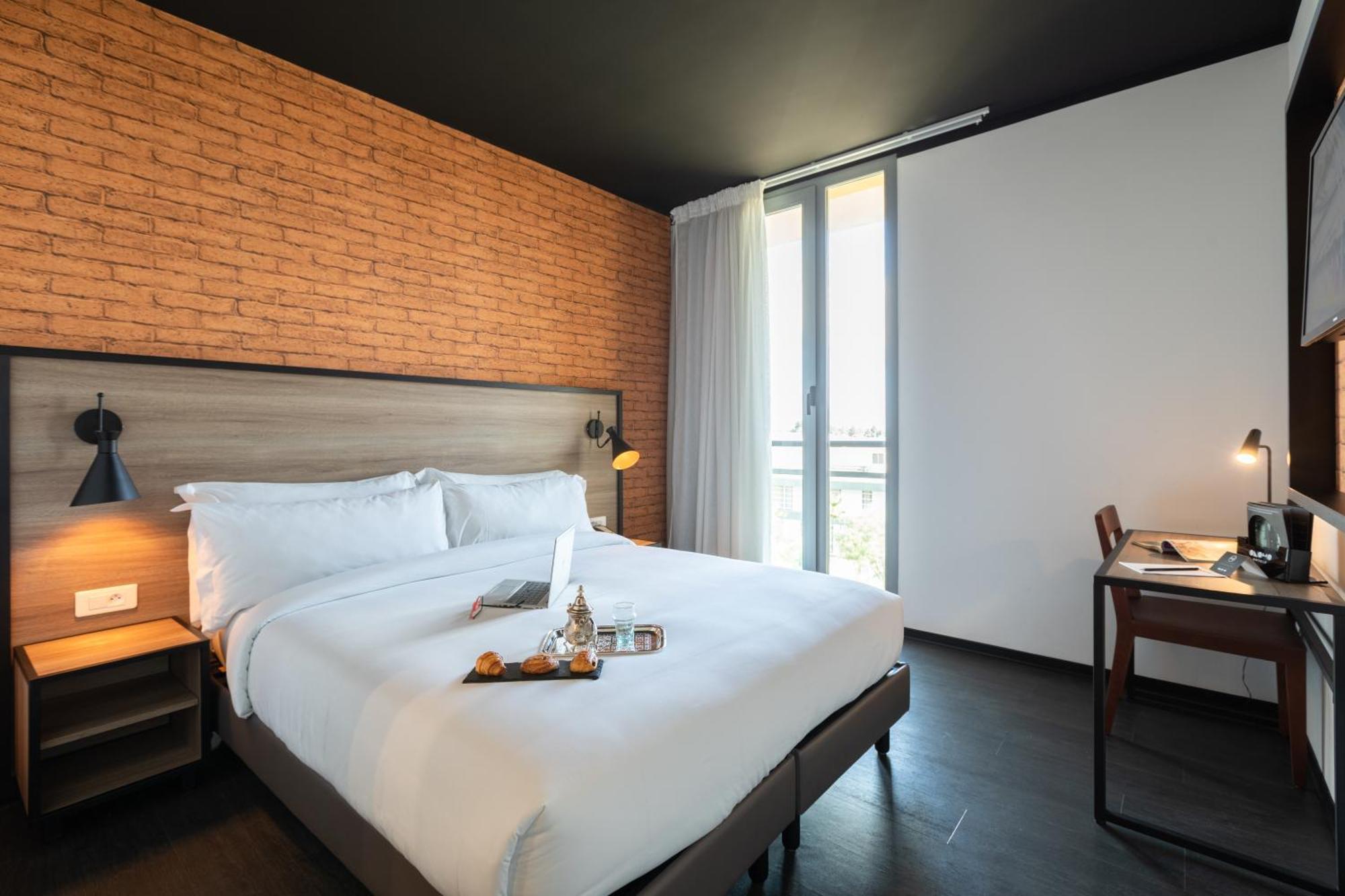 Doppelzimmer mit Gartenblick