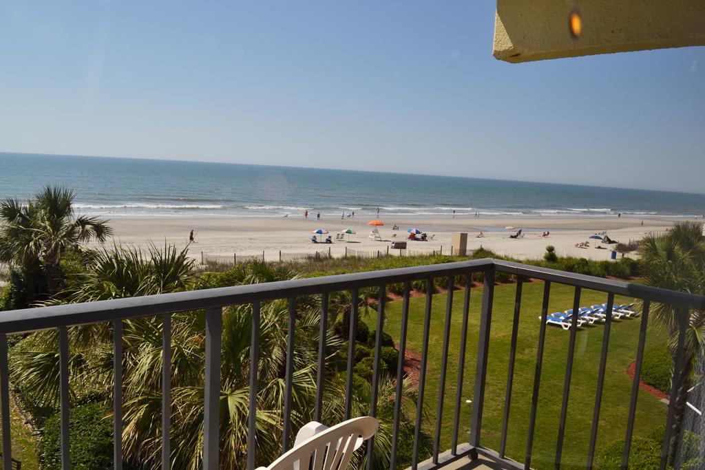 Ocean Front Room with Two Queen Beds and Kitchen