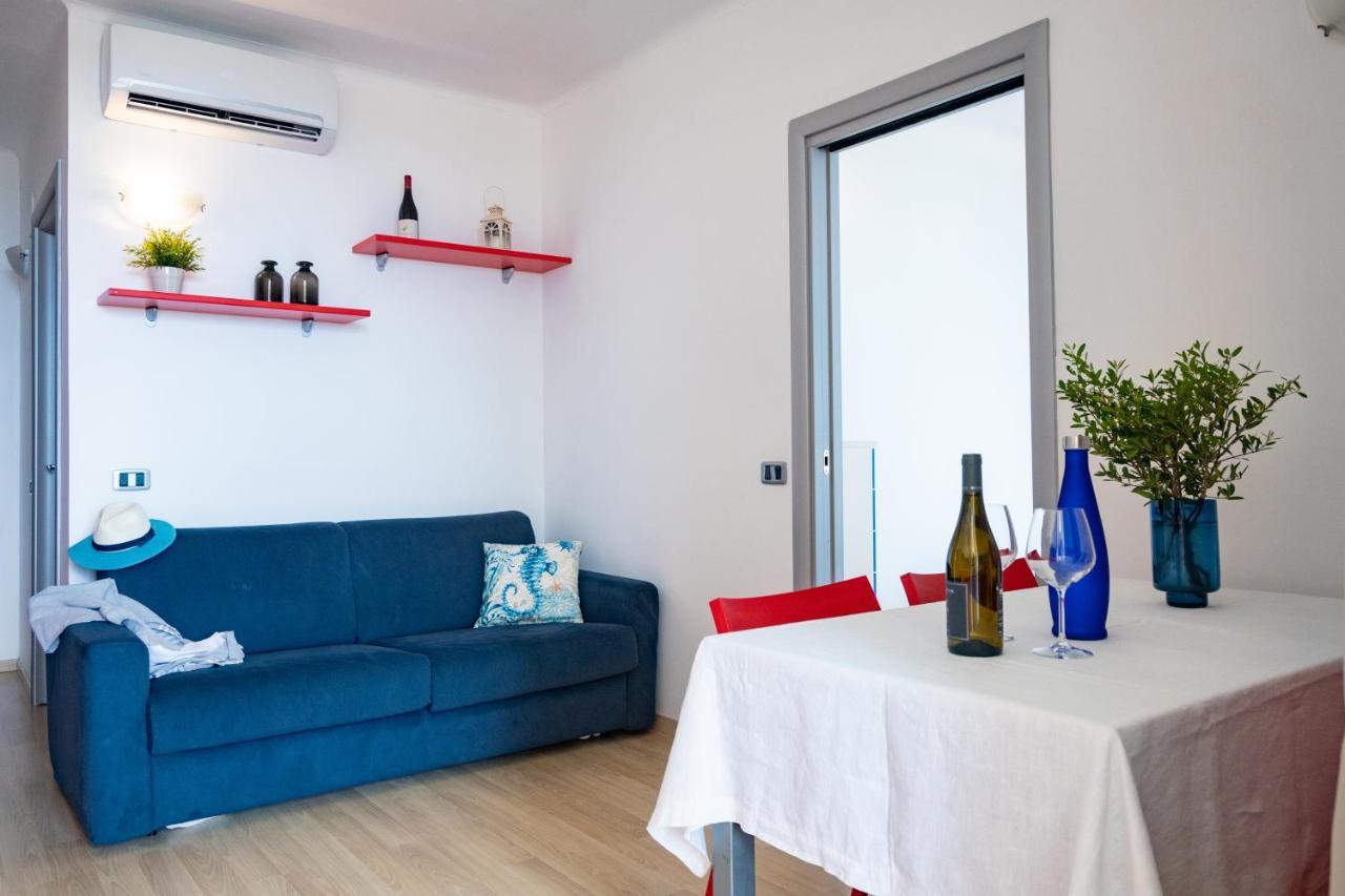 One-Bedroom Apartment (2 - 4 Adults),1130205330:JPEG