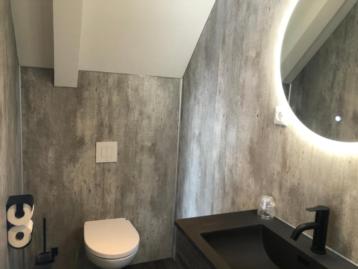 Familiekamer met Eigen Badkamer