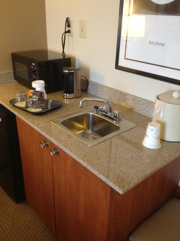 Deluxe King Suite