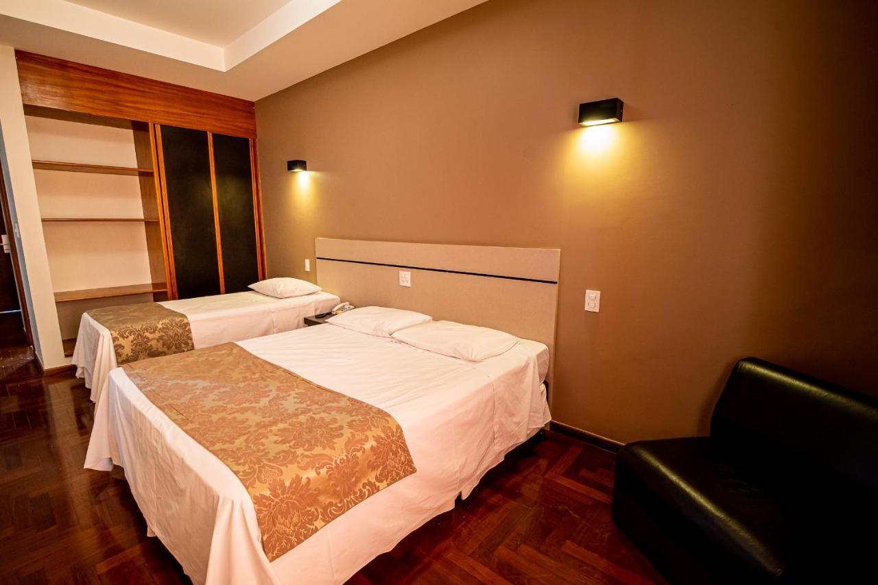 Quarto Triplo (1 Cama de Casal + 1 Cama de Solteiro)
