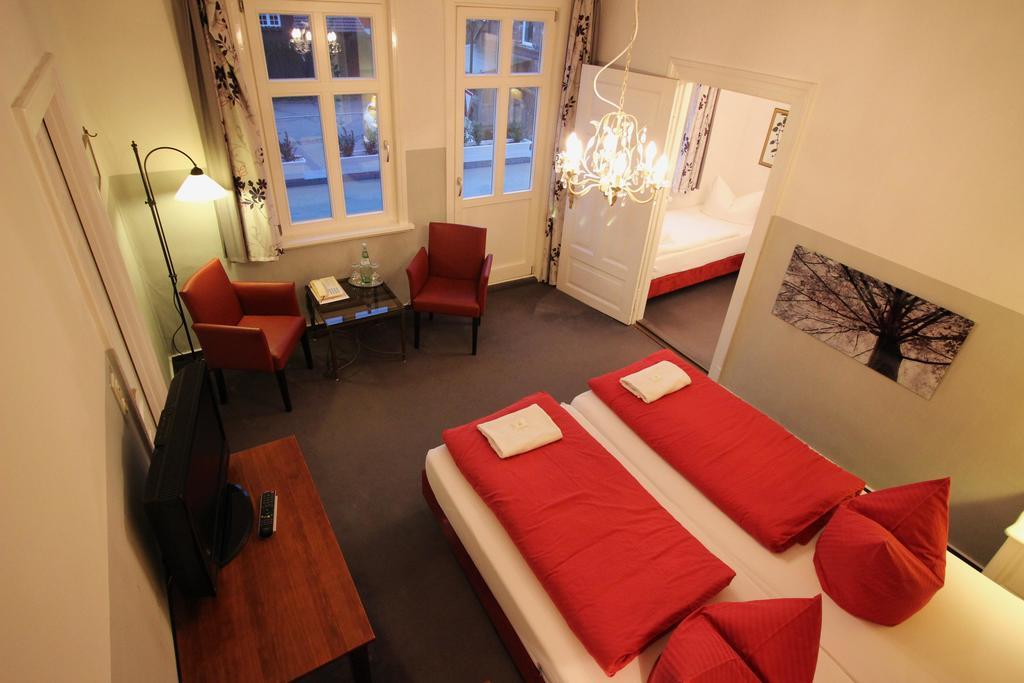 Dreibettzimmer