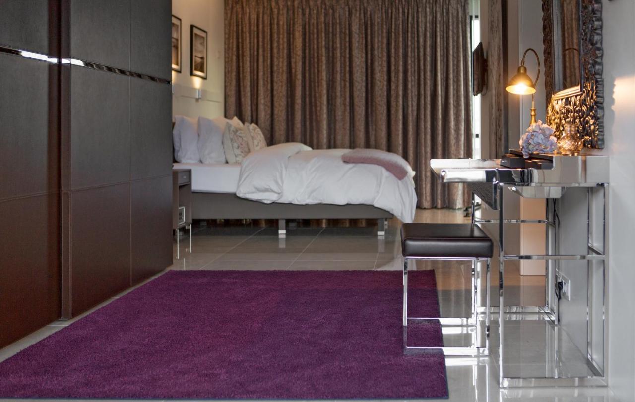 Deluxe Suite met 1 Slaapkamer en een Balkon