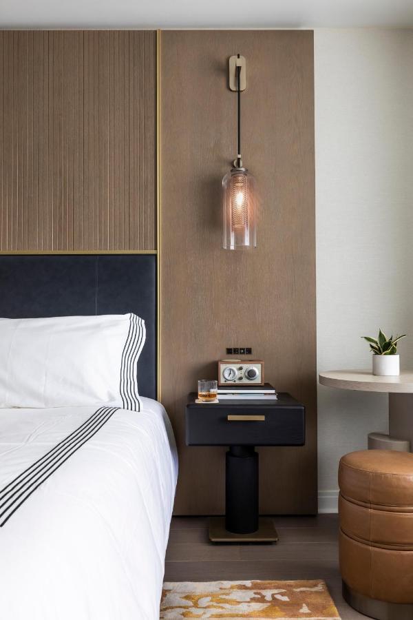 Quarto com Cama King-size