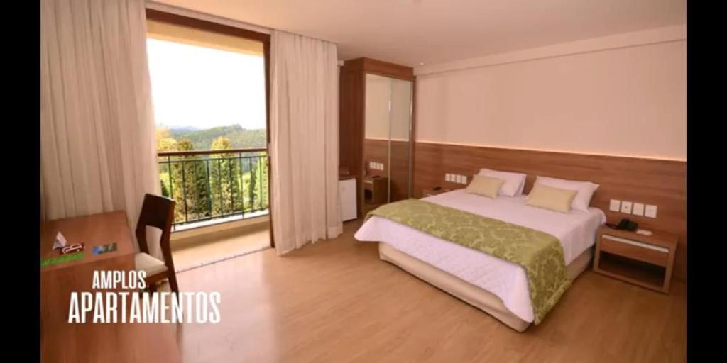 Quarto Superior com Cama King-size