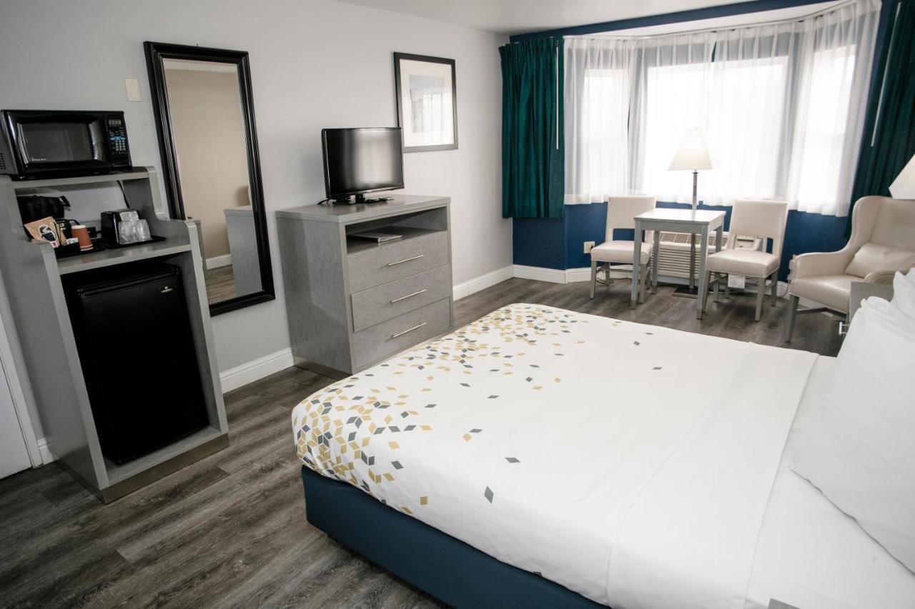 Queen Room - Disability Access