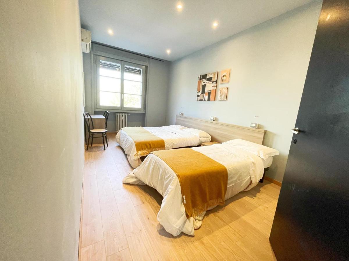 Dreibettzimmer mit Gemeinschaftsbad