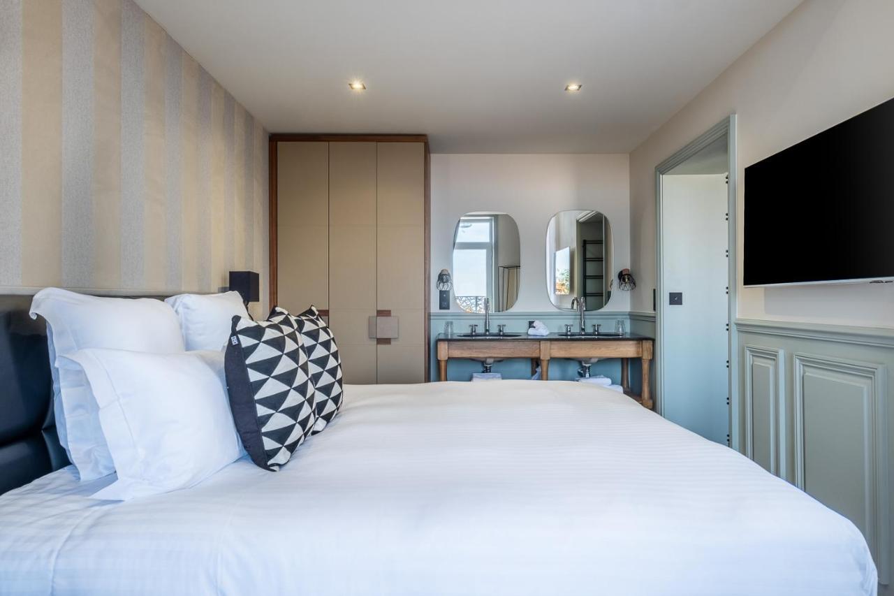 Suite mit Terrasse und Whirlpool