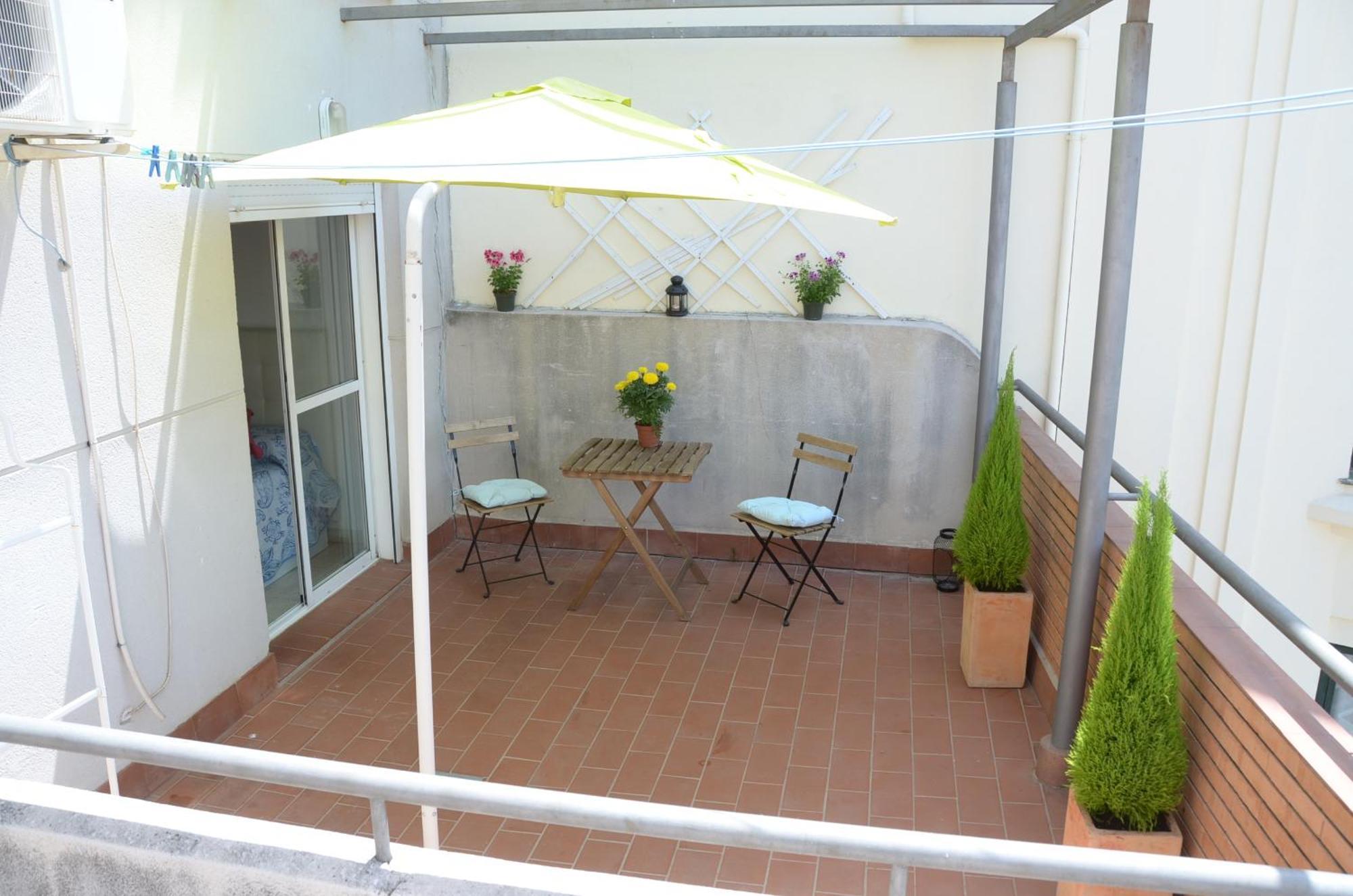 Quarto Duplo com Casa de Banho Privada Externa