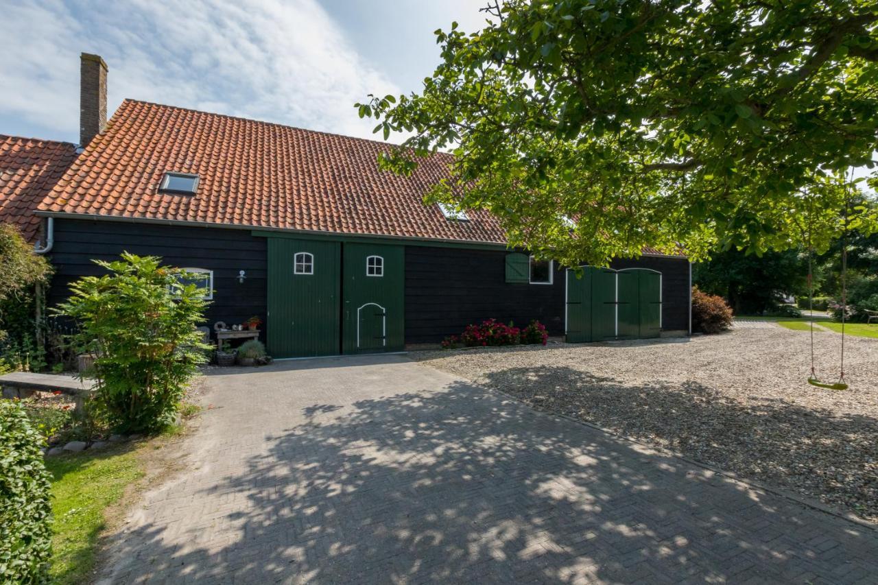 Deluxe Kamer (2 Volwassenen + 1 Kind)