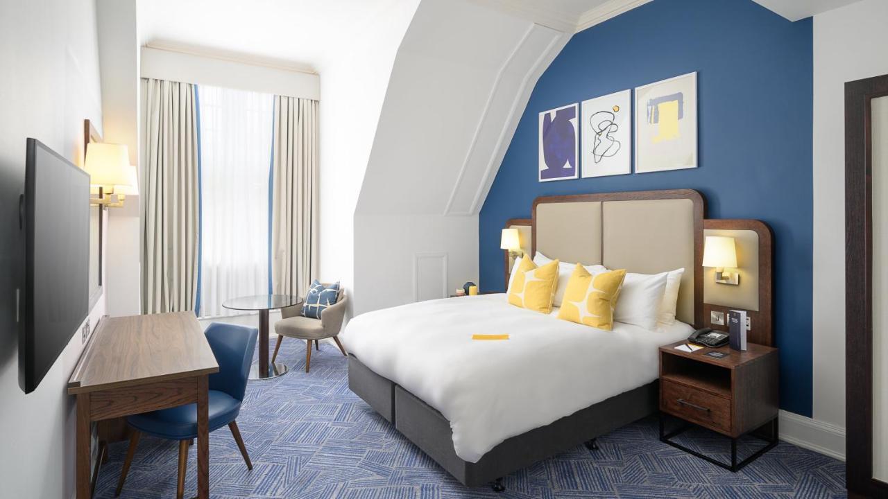 Chambre Lit King-Size Premium