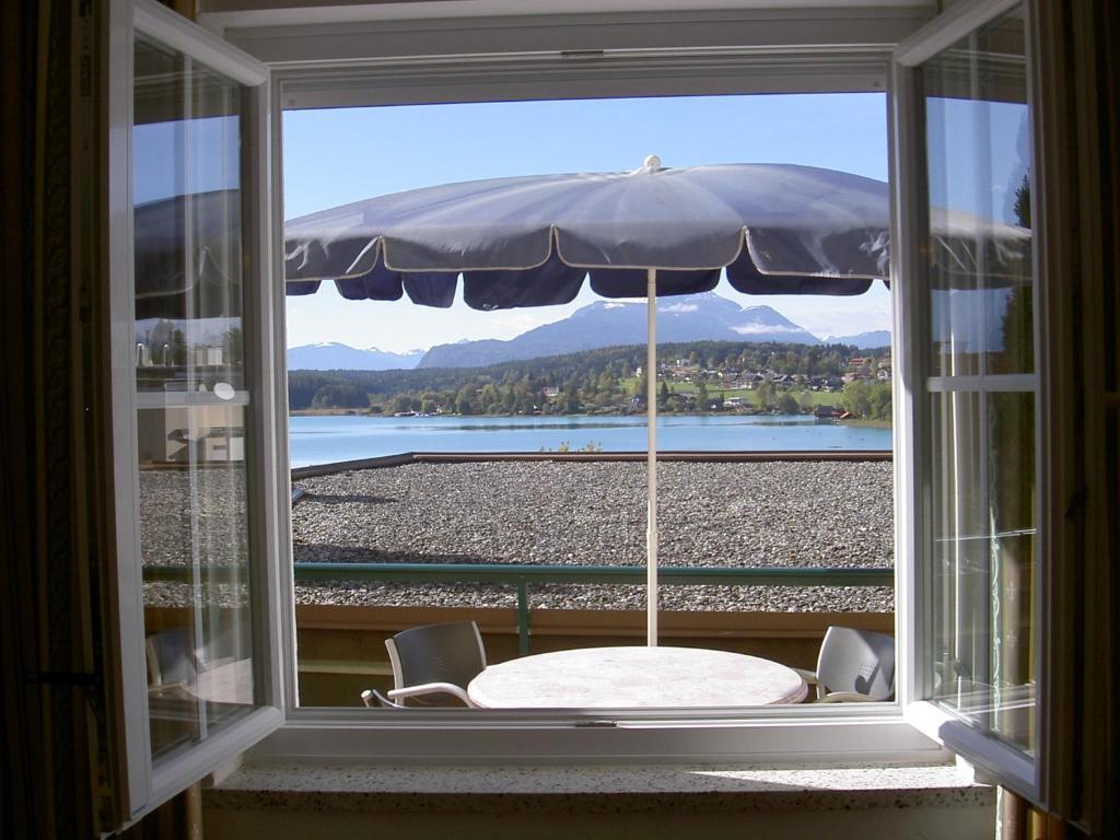Suite mit Balkon oder Terrasse und Seeblick