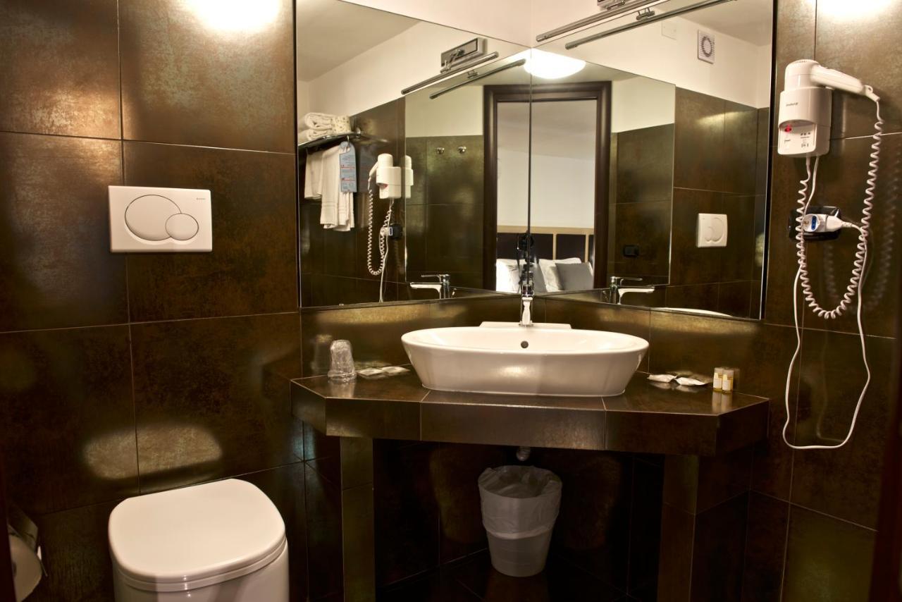 Superior Double Room Sea View Spa Bath,1152656859:JPEG