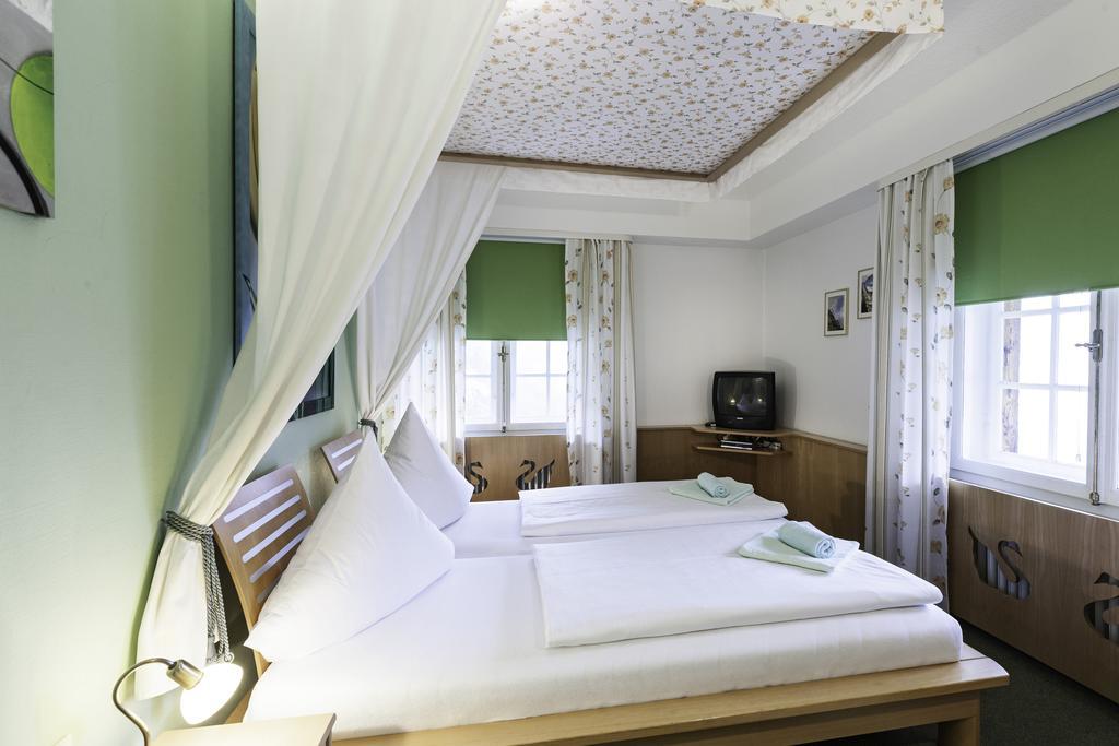 Doppelzimmer mit Gemeinschaftsbad