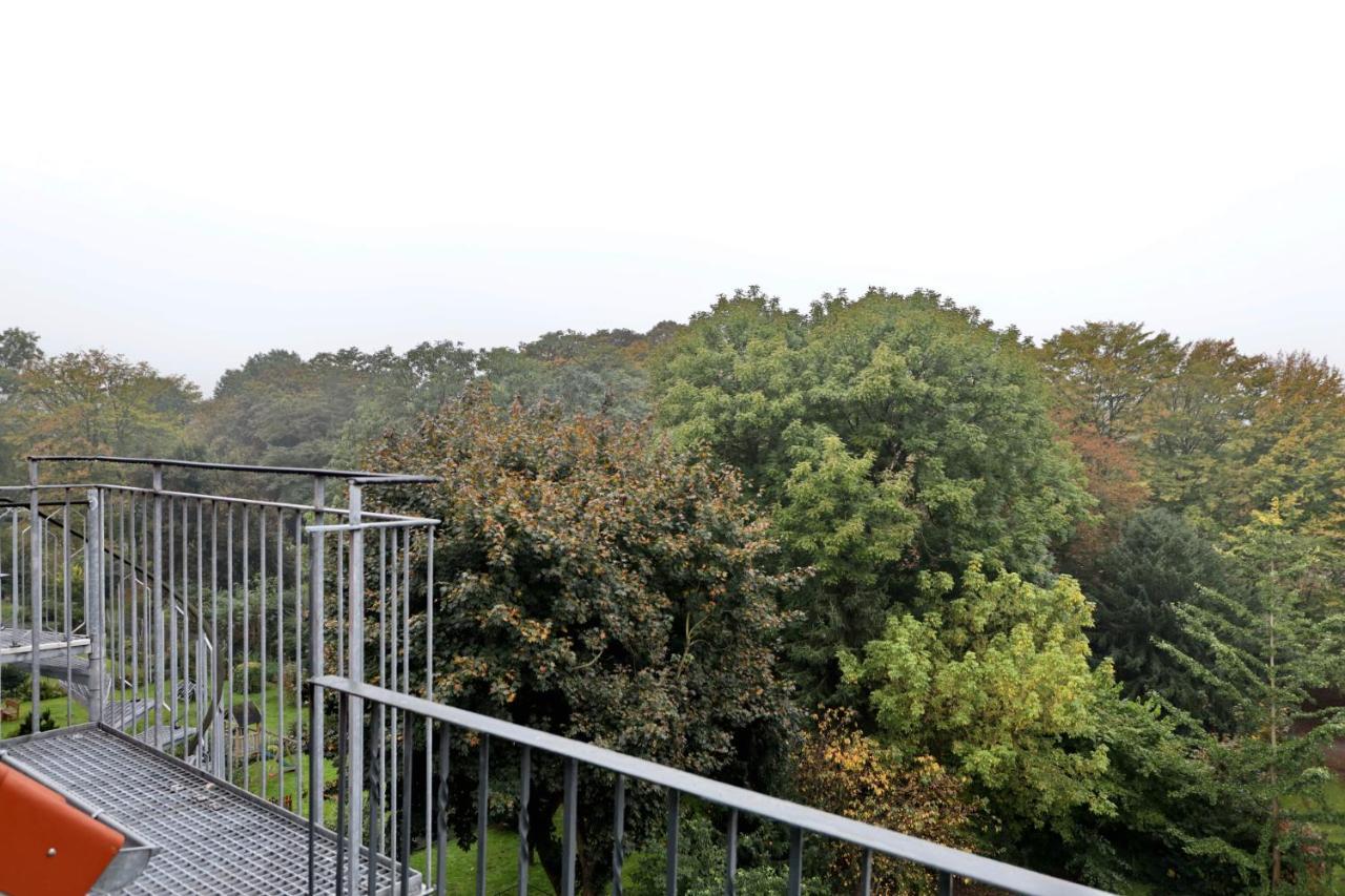 Einzelzimmer mit Gemeinschaftsdusche und -WC