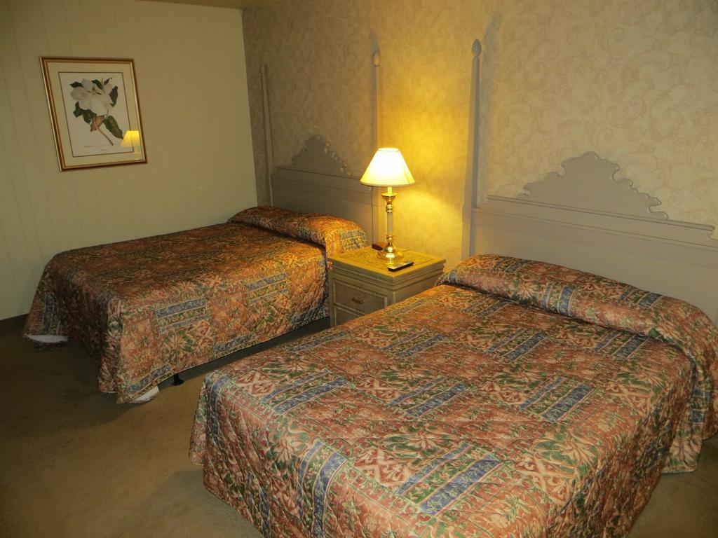 Deluxe Double Room with Two Double Beds