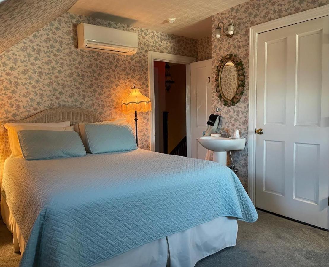 Deluxe Queen Room,632113473:JPEG