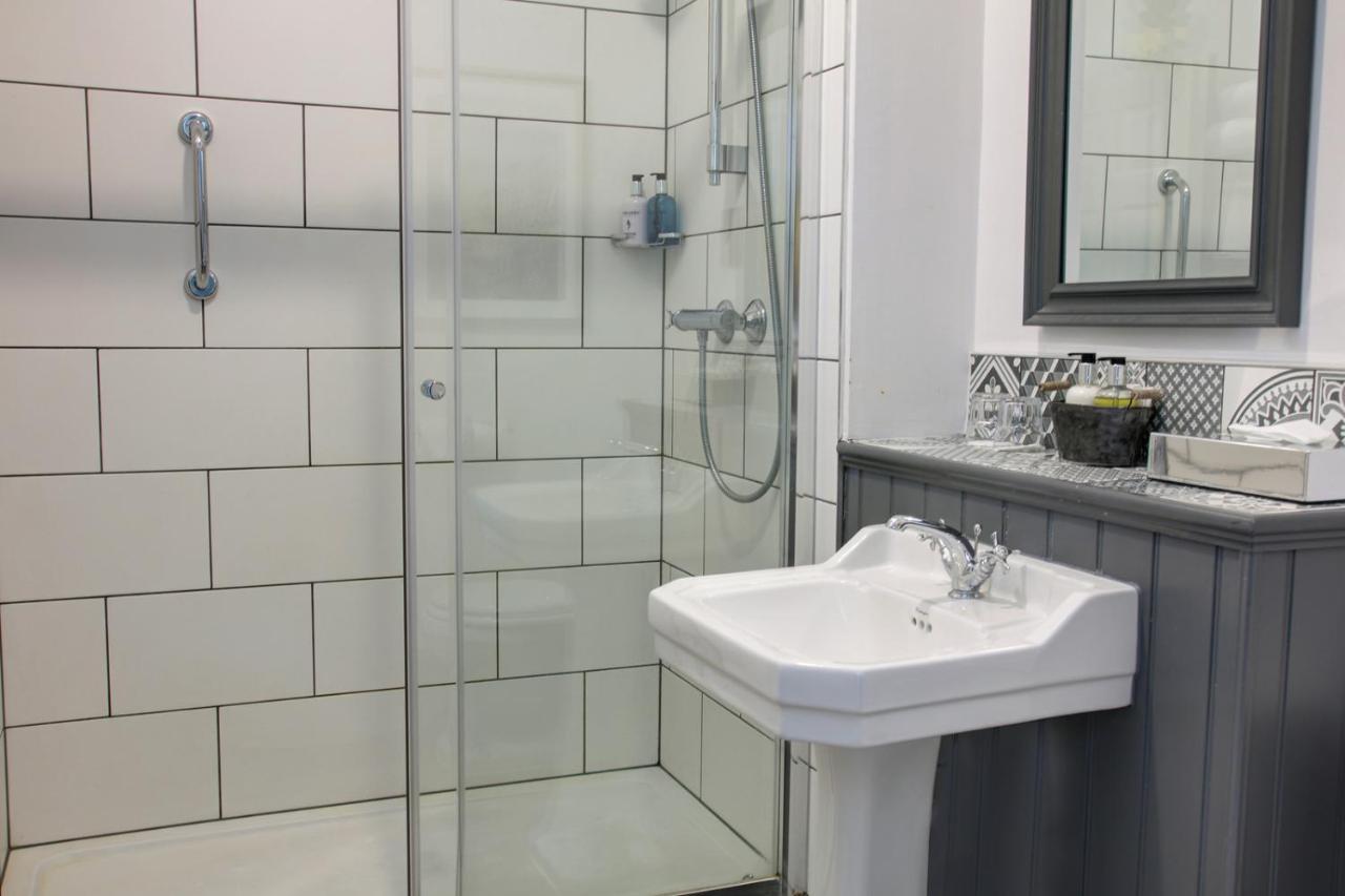 Tweepersoonskamer met 2 Aparte Bedden