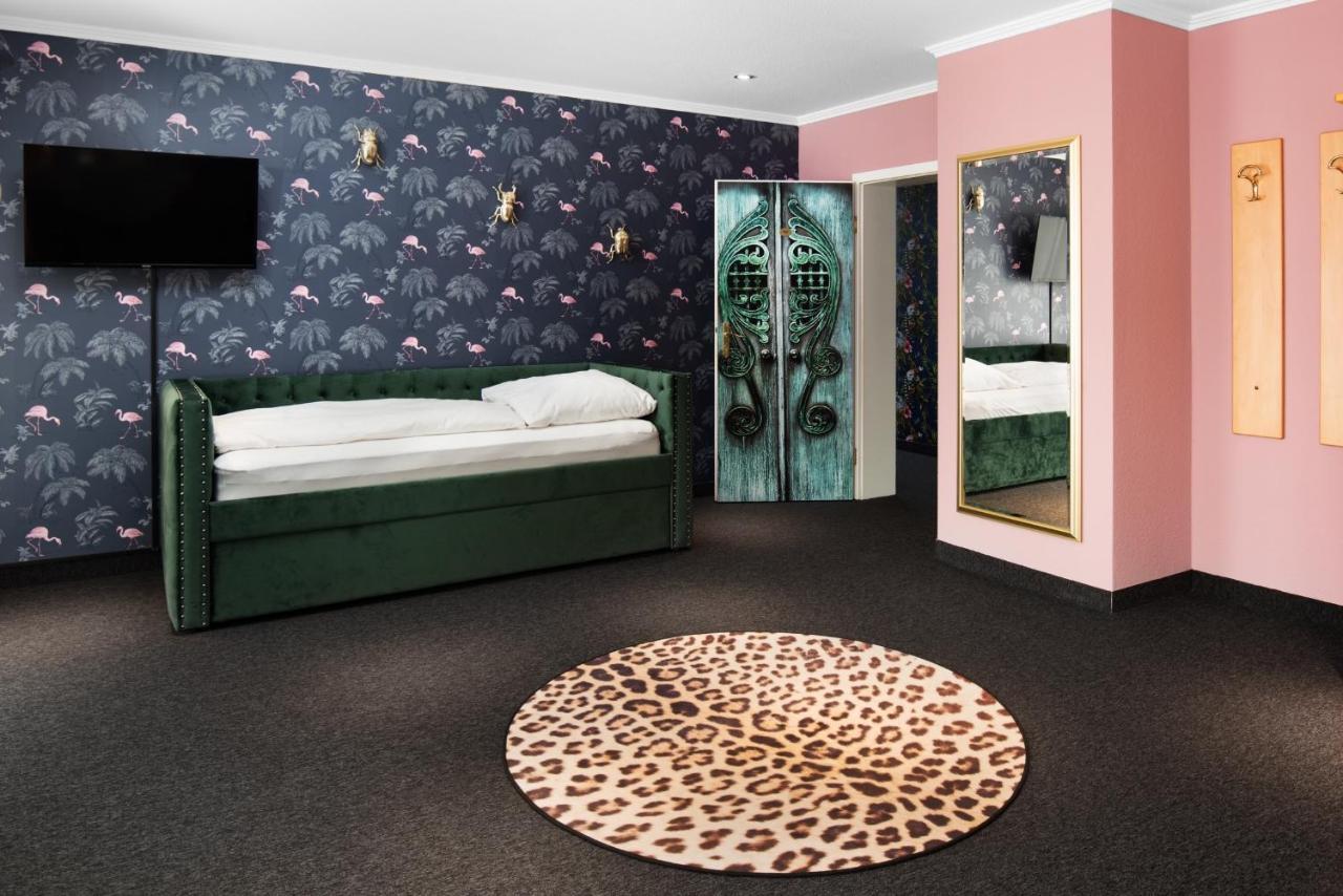 Doppelzimmer mit Balkon