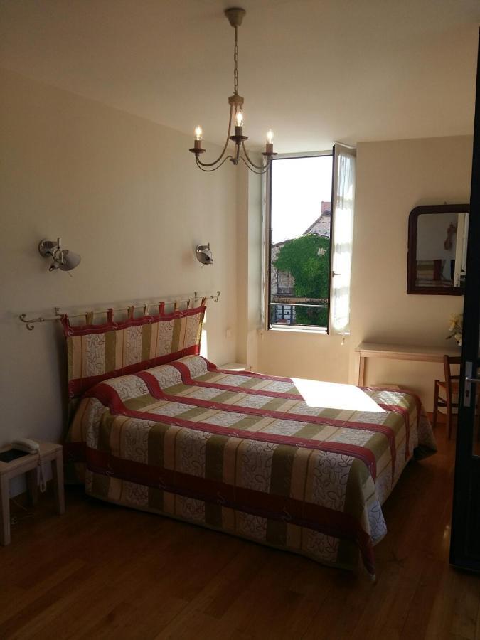 Chambre Lit King-Size avec Balcon