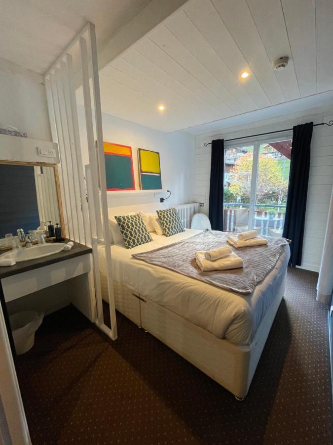 Chambre Double - Petit-Déjeuner Gratuit