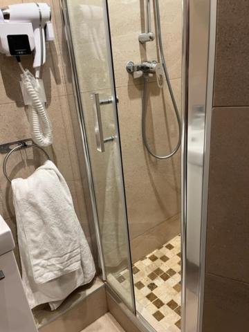 Camera Matrimoniale con Bagno Privato