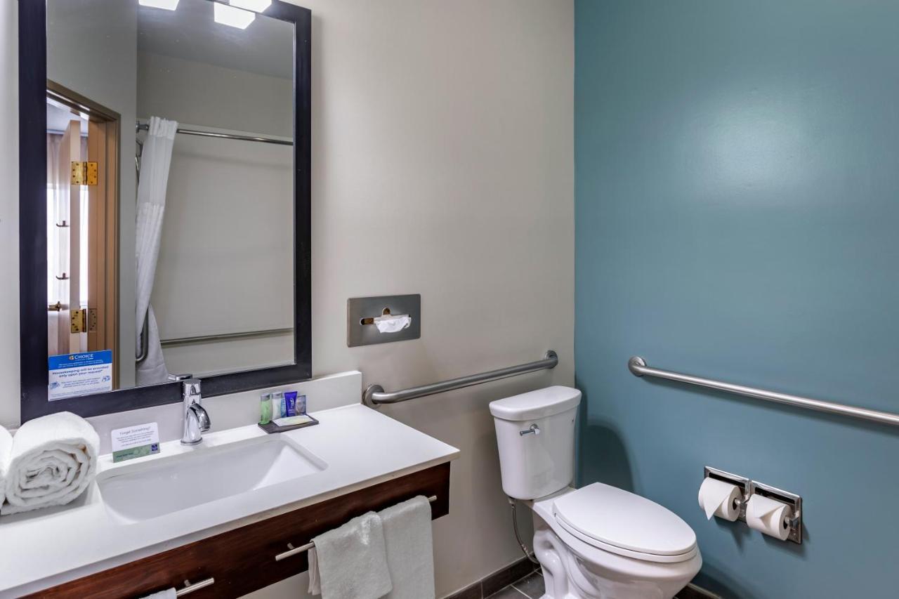 Standard Double Room with Two Double Beds - Non-Smoking