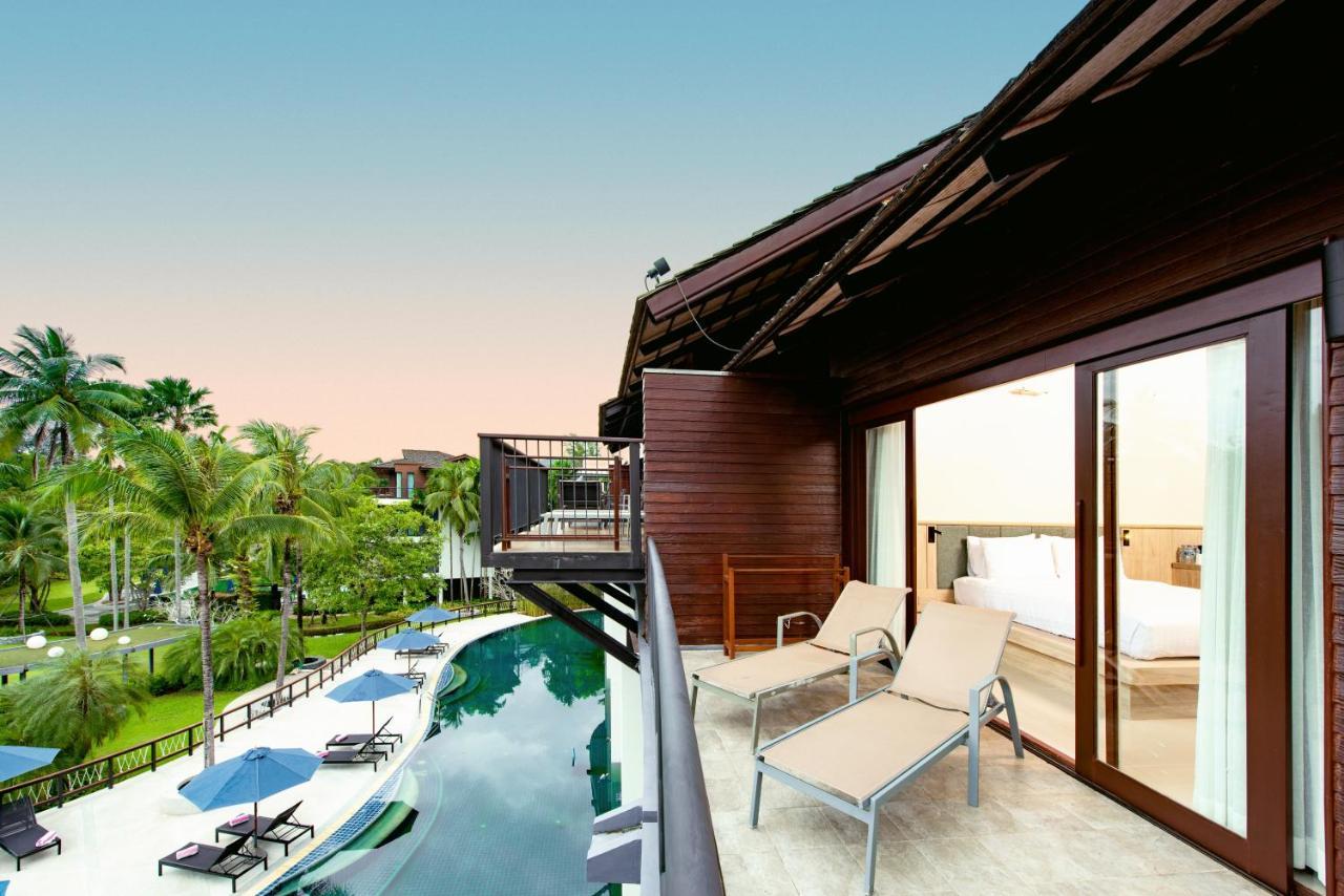 Habitación Deluxe con vistas parciales al mar