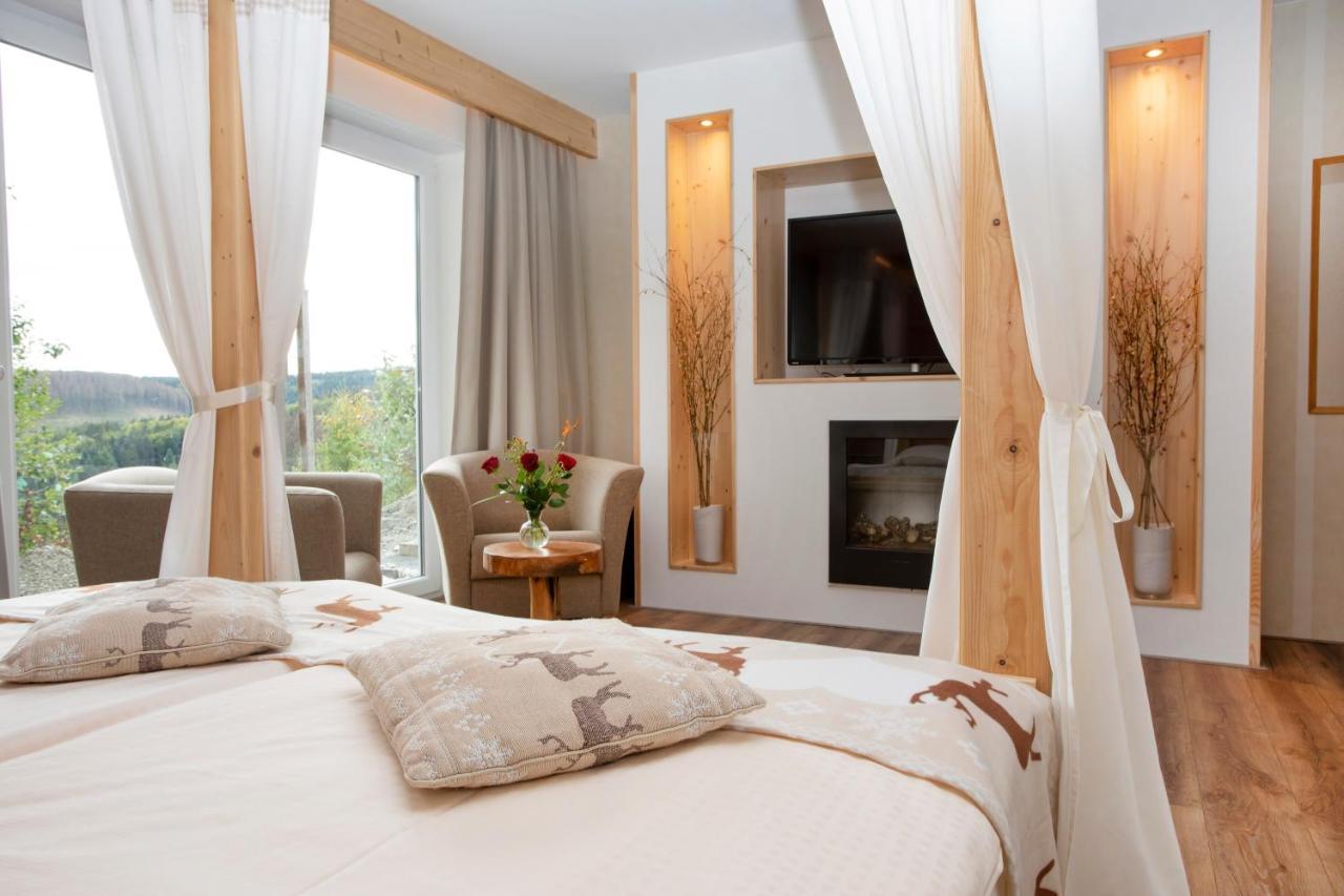 Suite mit Bergblick