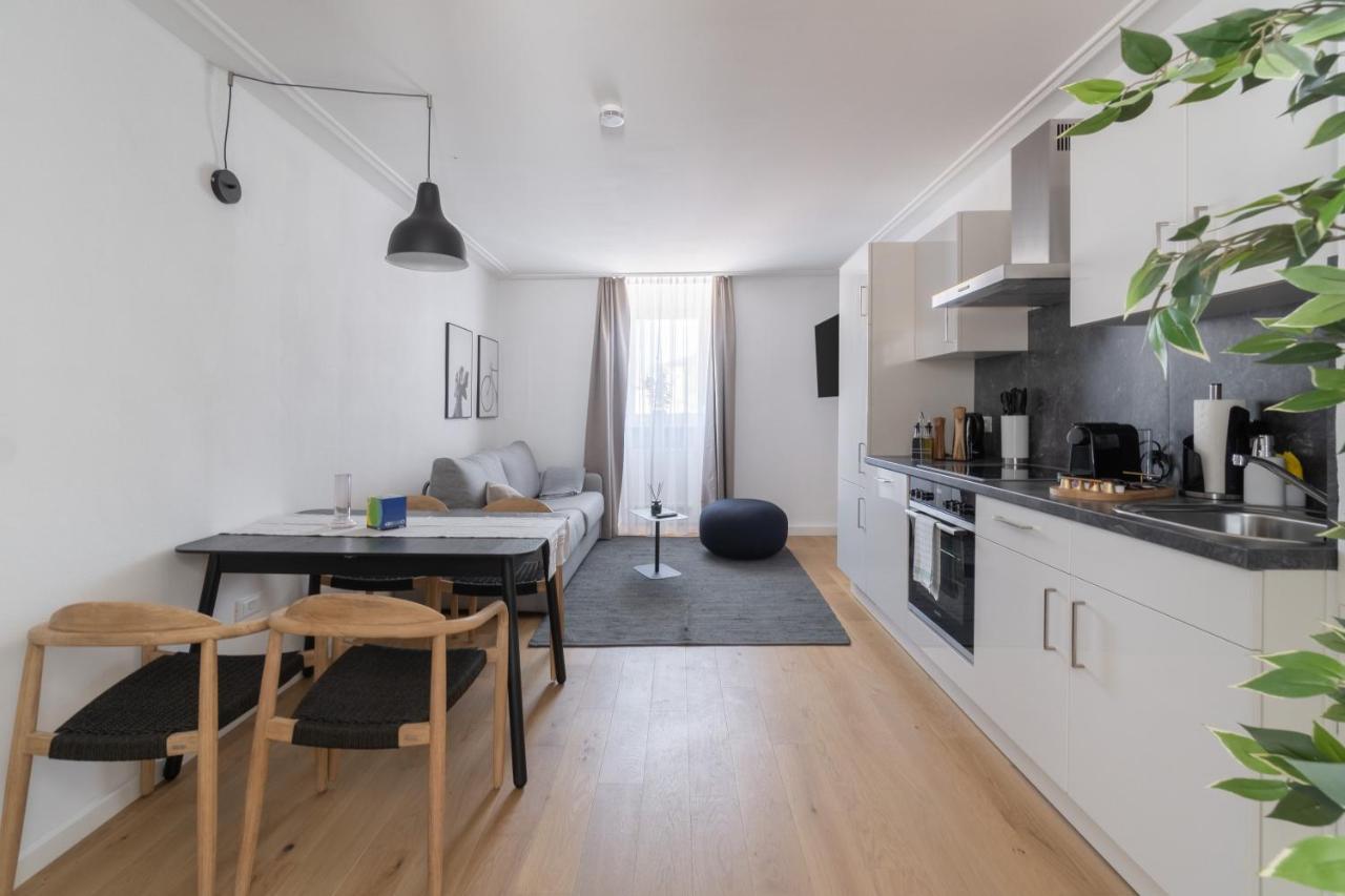 One-Bedroom Suite L with sofa bed