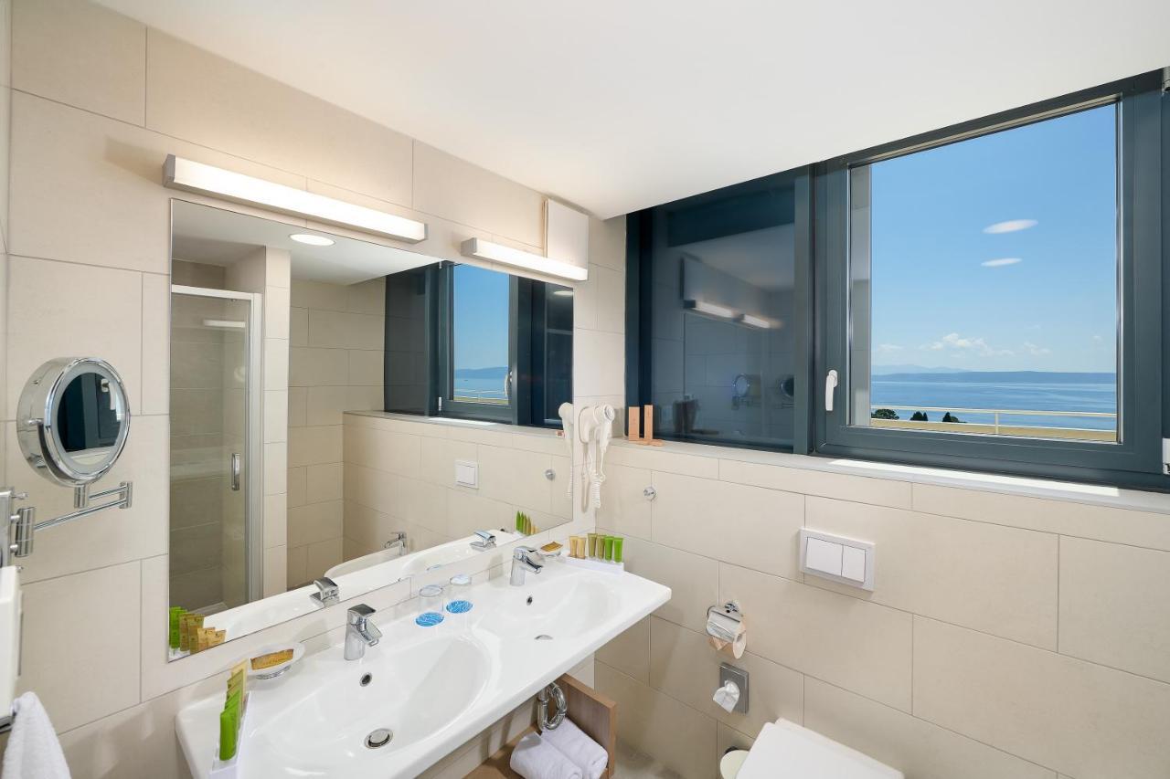 Superior Doppelzimmer mit Balkon und Meerblick